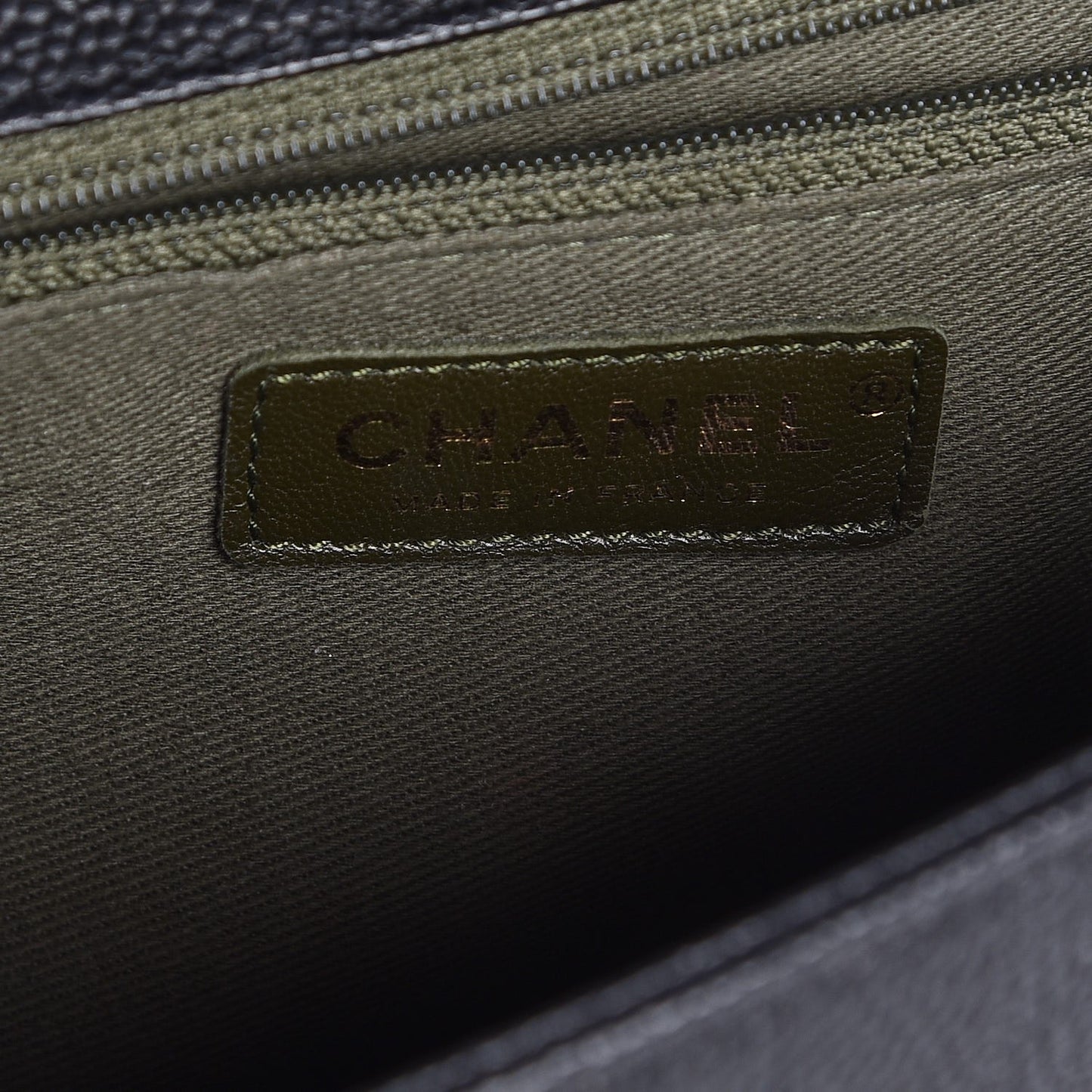 Caviar Quilted New Medium Boy Flap Black