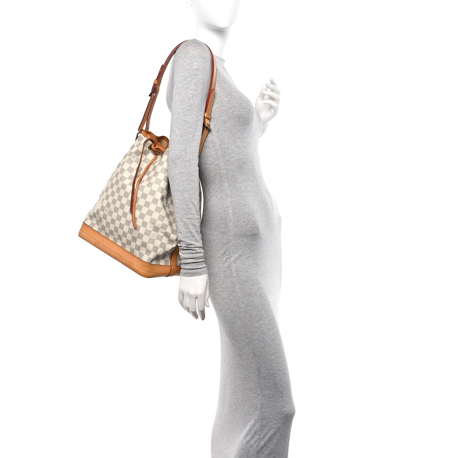 Louis Vuitton Damier Azur Noe 2 of 14