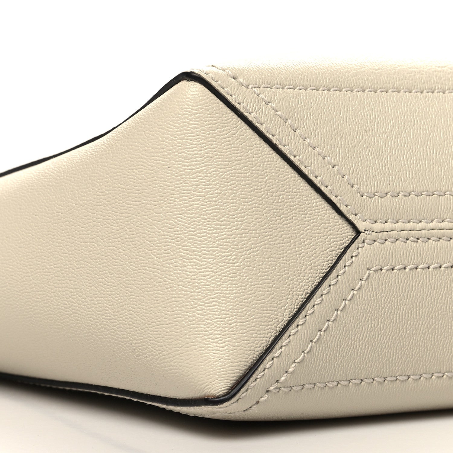 Gucci New Sakai Calfskin Lux Small Dahlia Tote Mystic White 11 of 12