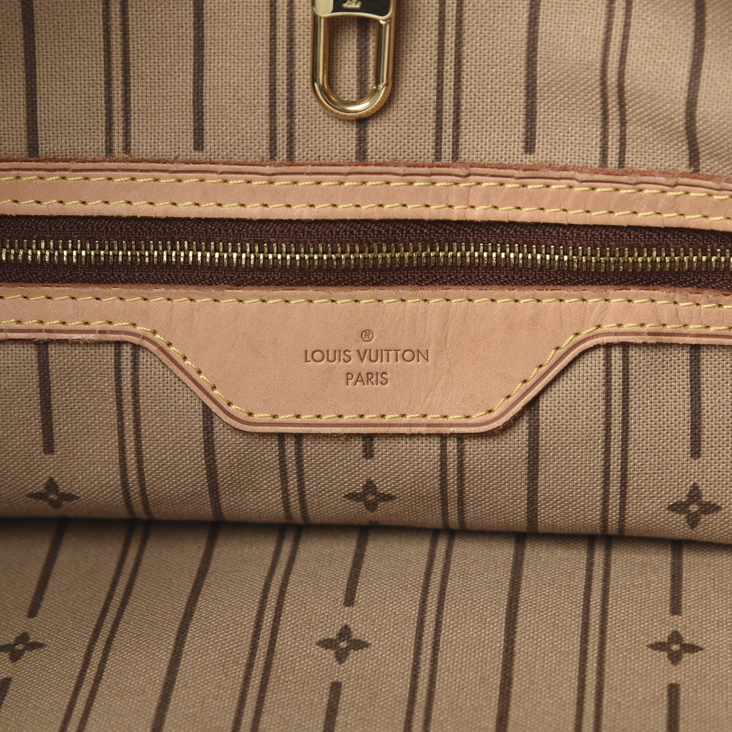 Monogram Delightful GM
