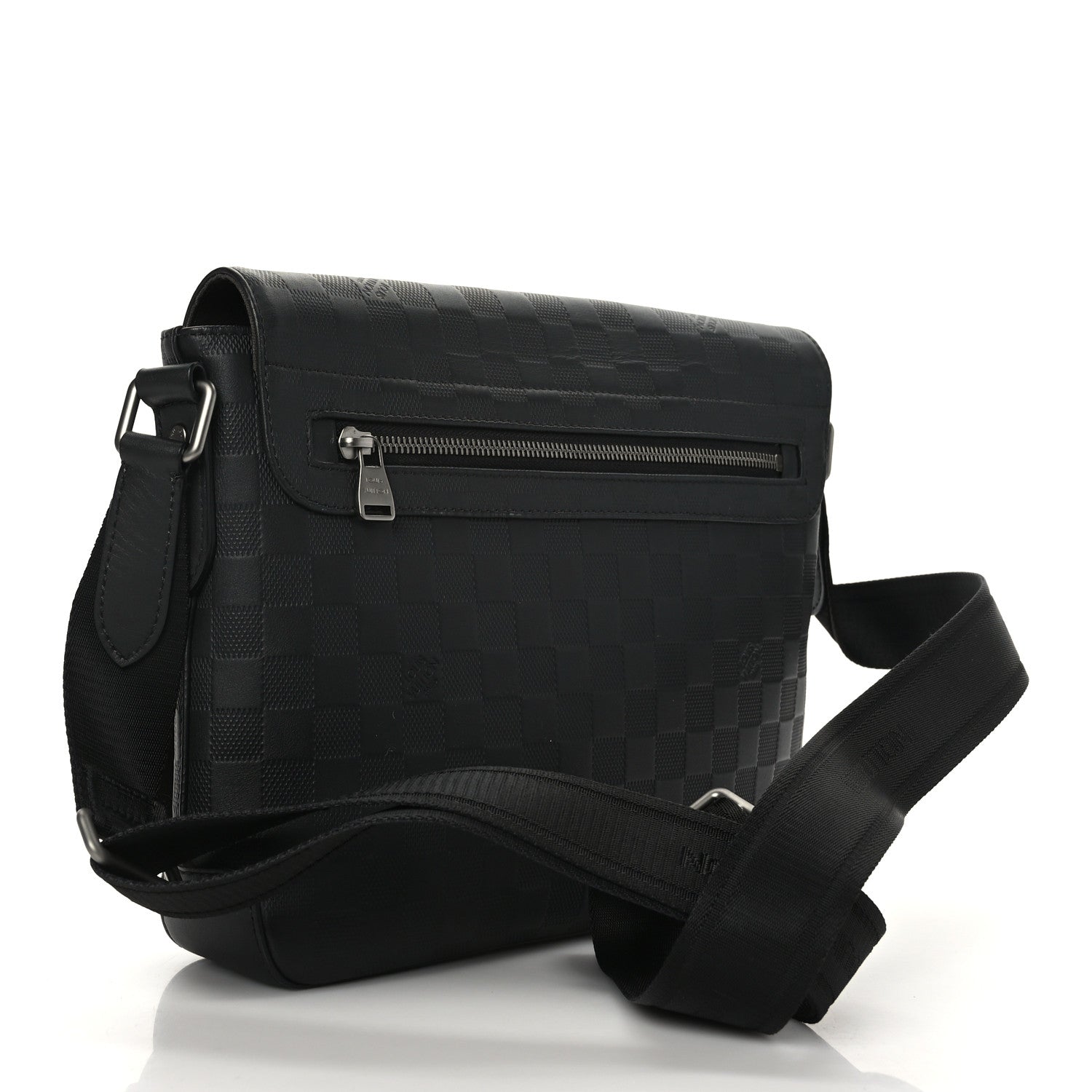 Louis Vuitton Damier Infini District PM Onyx 3 of 8