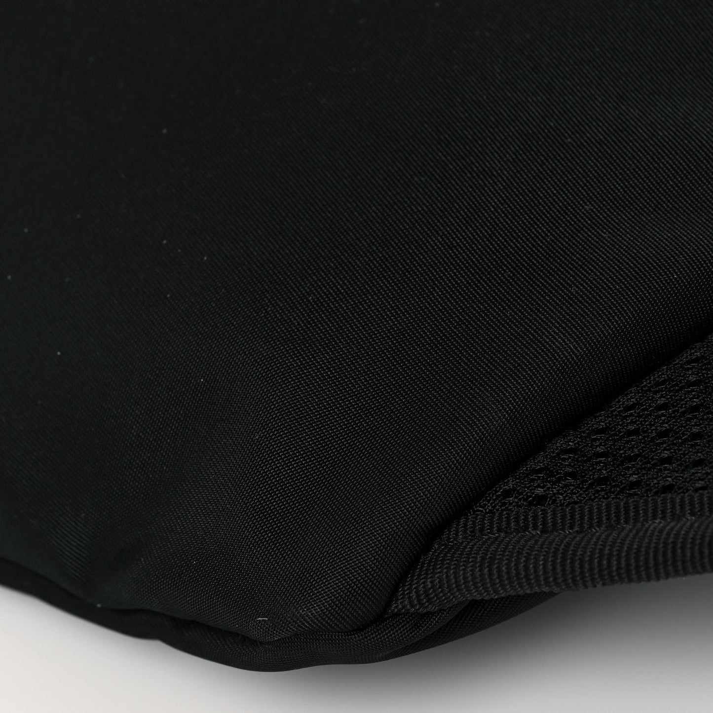 Nylon Palazzo Medusa Belt Bag Black