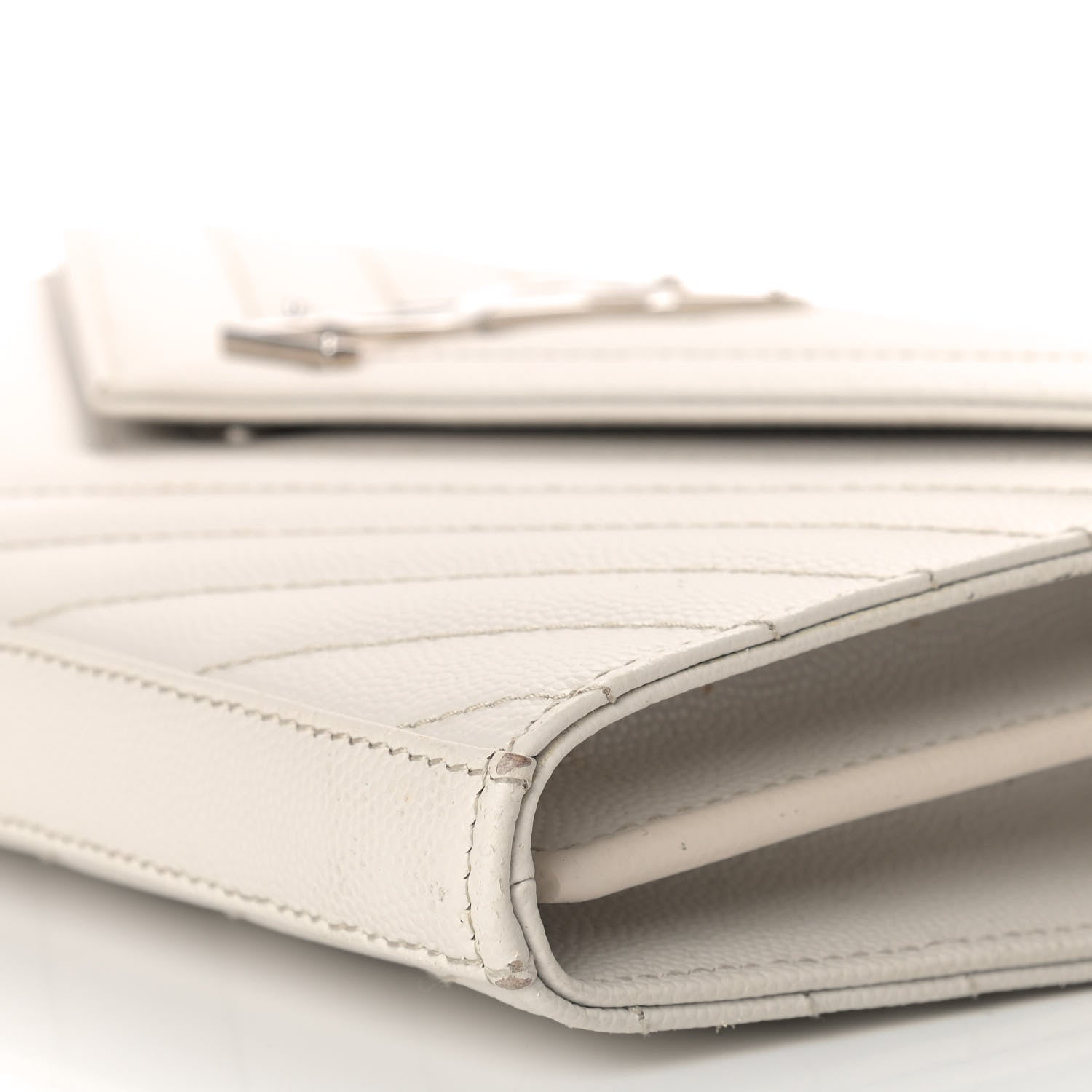 Saint Laurent Grain De Poudre Matelasse Chevron Monogram Chain Wallet White 9 of 10