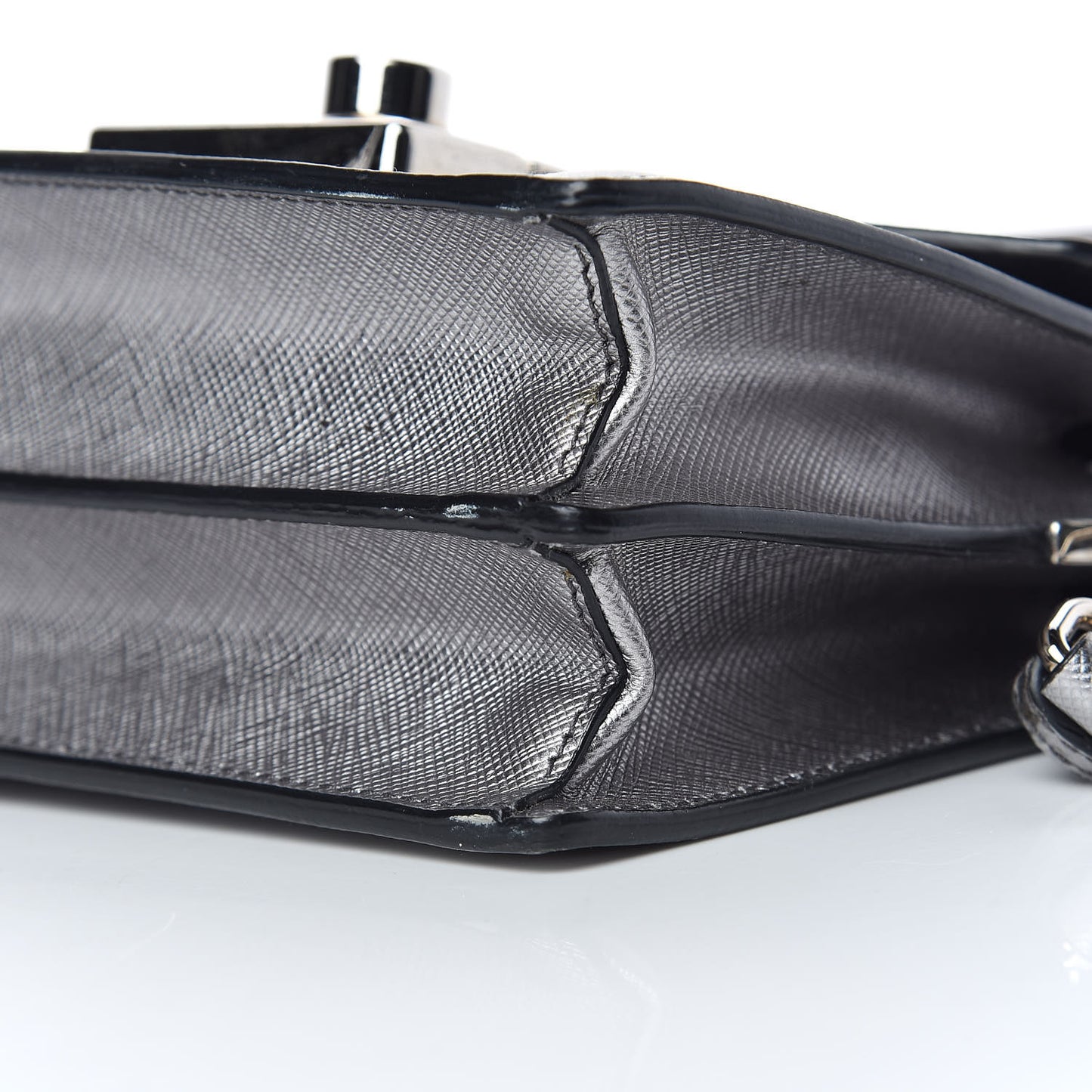 Metallic Saffiano Lux Sound Crossbody Bag Cromo