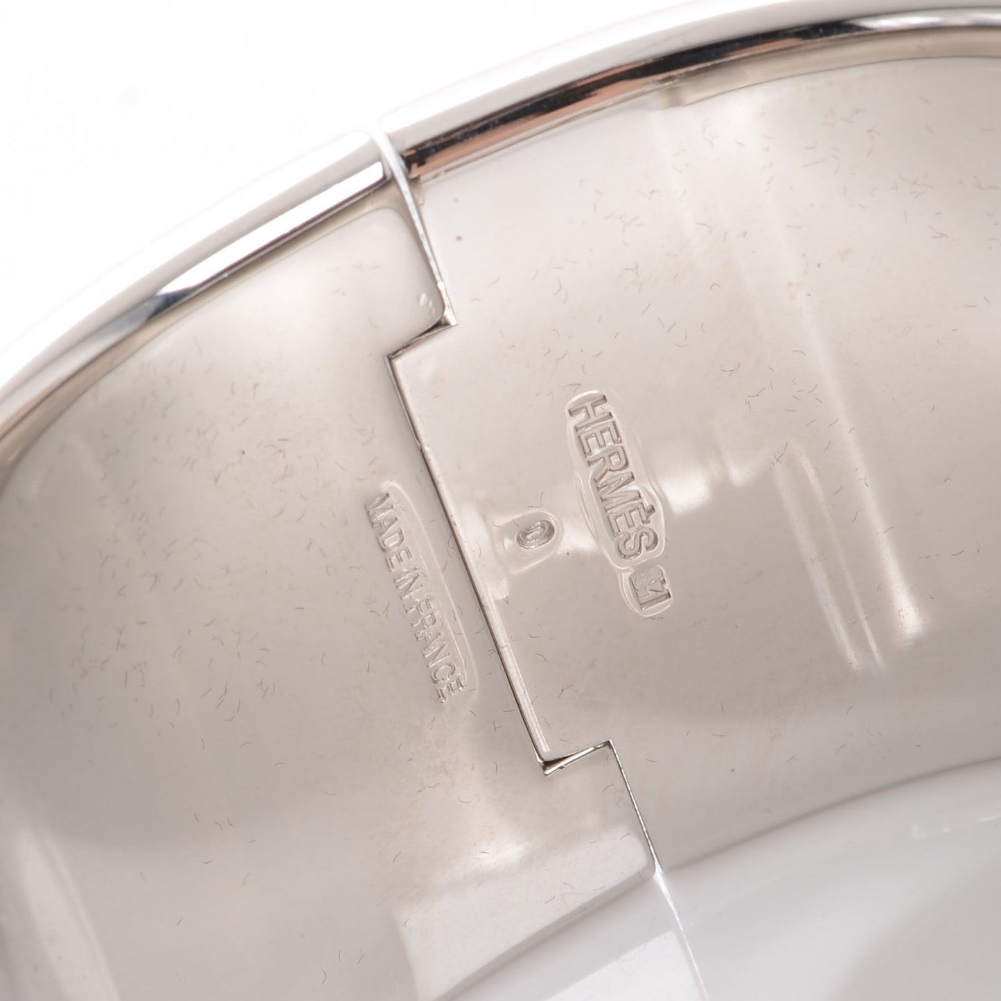Enamel Extra Wide Clic Clac H Bracelet PM Black