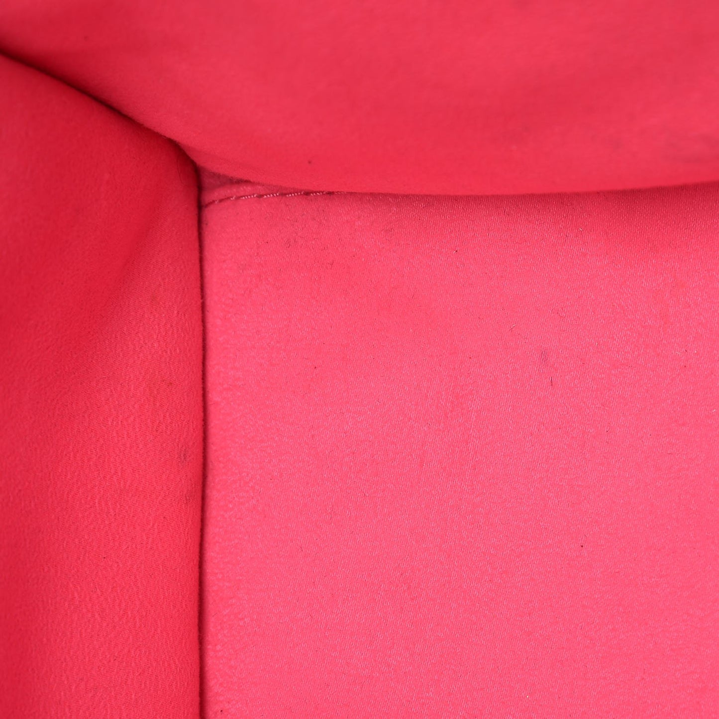 Drummed Calfskin Mini Luggage Fluo Pink