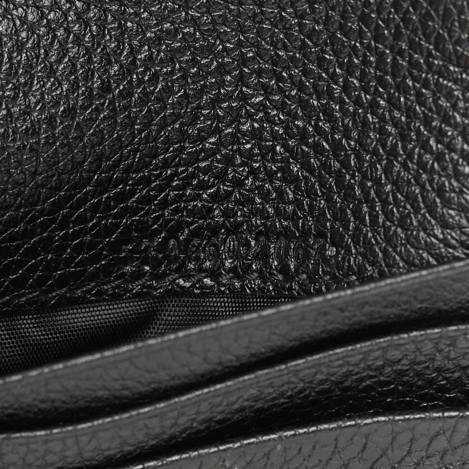 Gucci Grainy Calfskin Zumi Chain Card Case Wallet Black 7 of 7