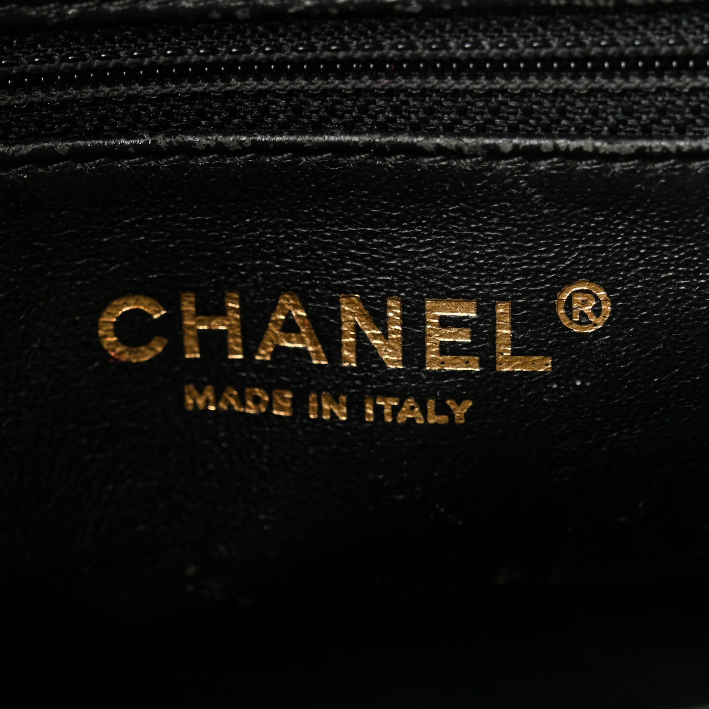 Caviar Quilted Medium Business Affinity Flap Black