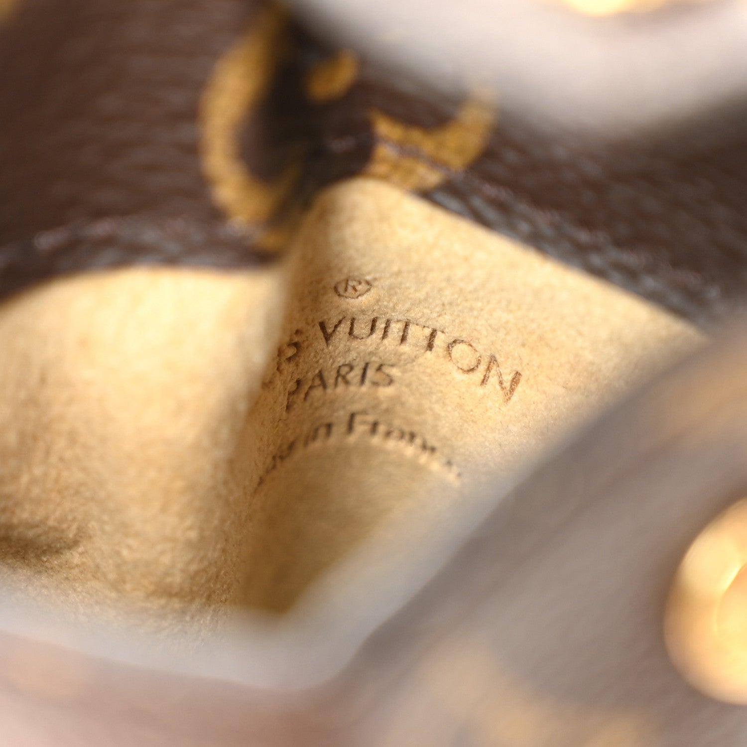 Louis Vuitton Monogram Sunglasses Case MM 6 of 9