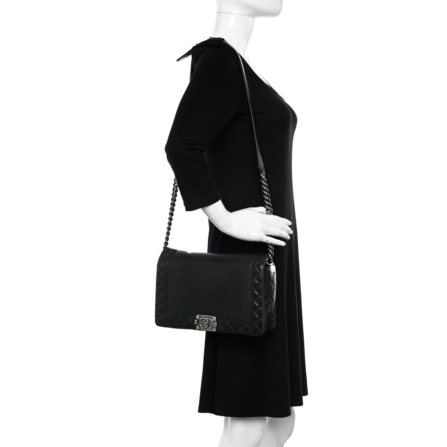 Chanel Calfskin New Medium Boy Reverso Flap Black 2 of 12