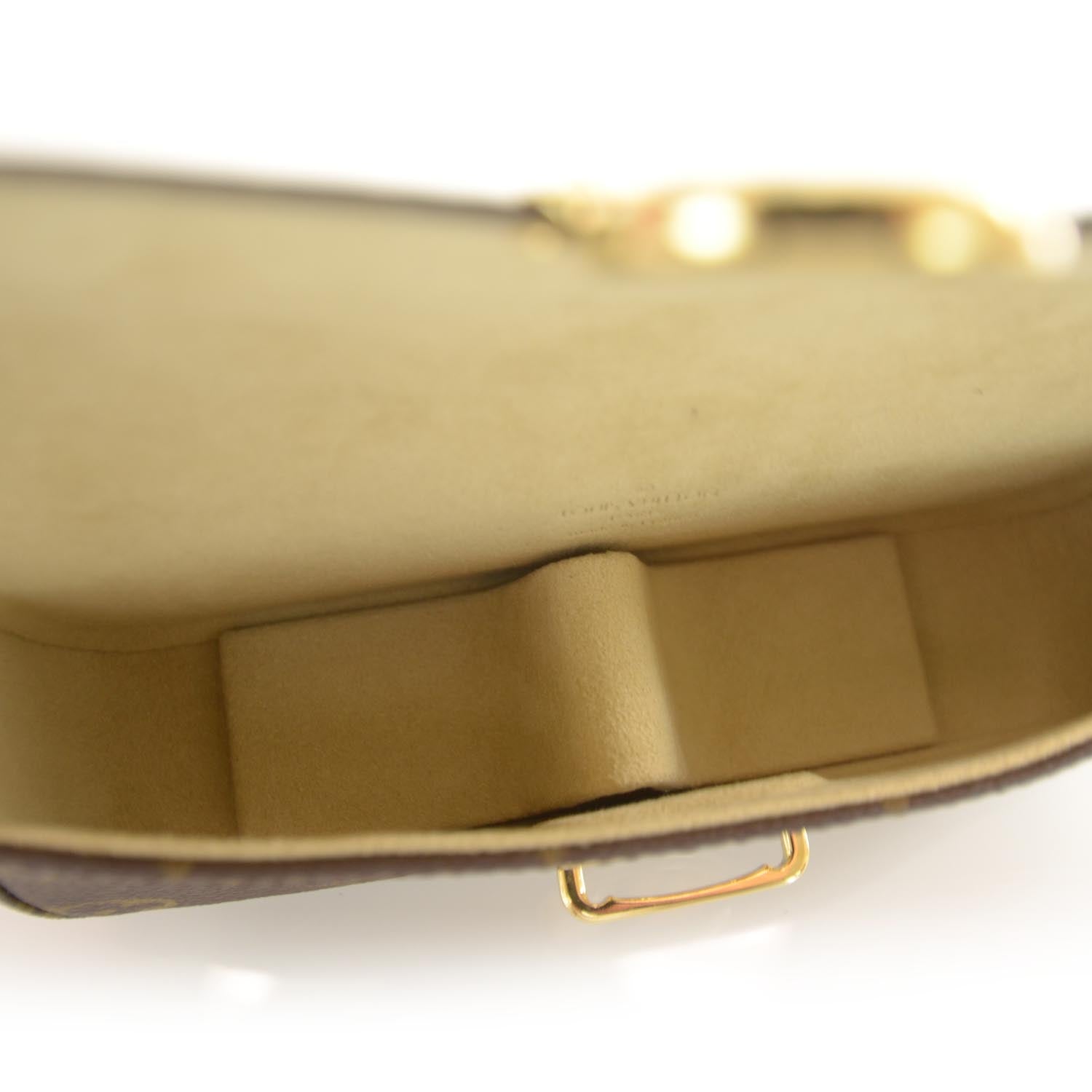 Louis Vuitton Monogram Pochette Lagoon Sunglasses Holder 6 of 6