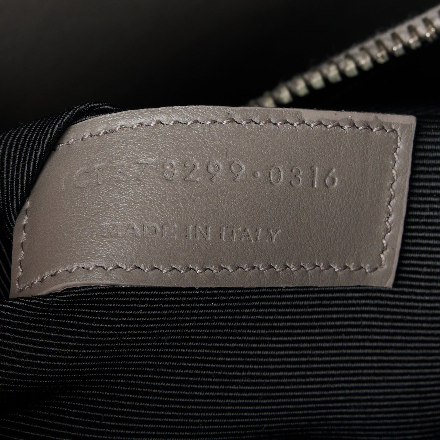 Grained Calfskin Small Sac De Jour Fog