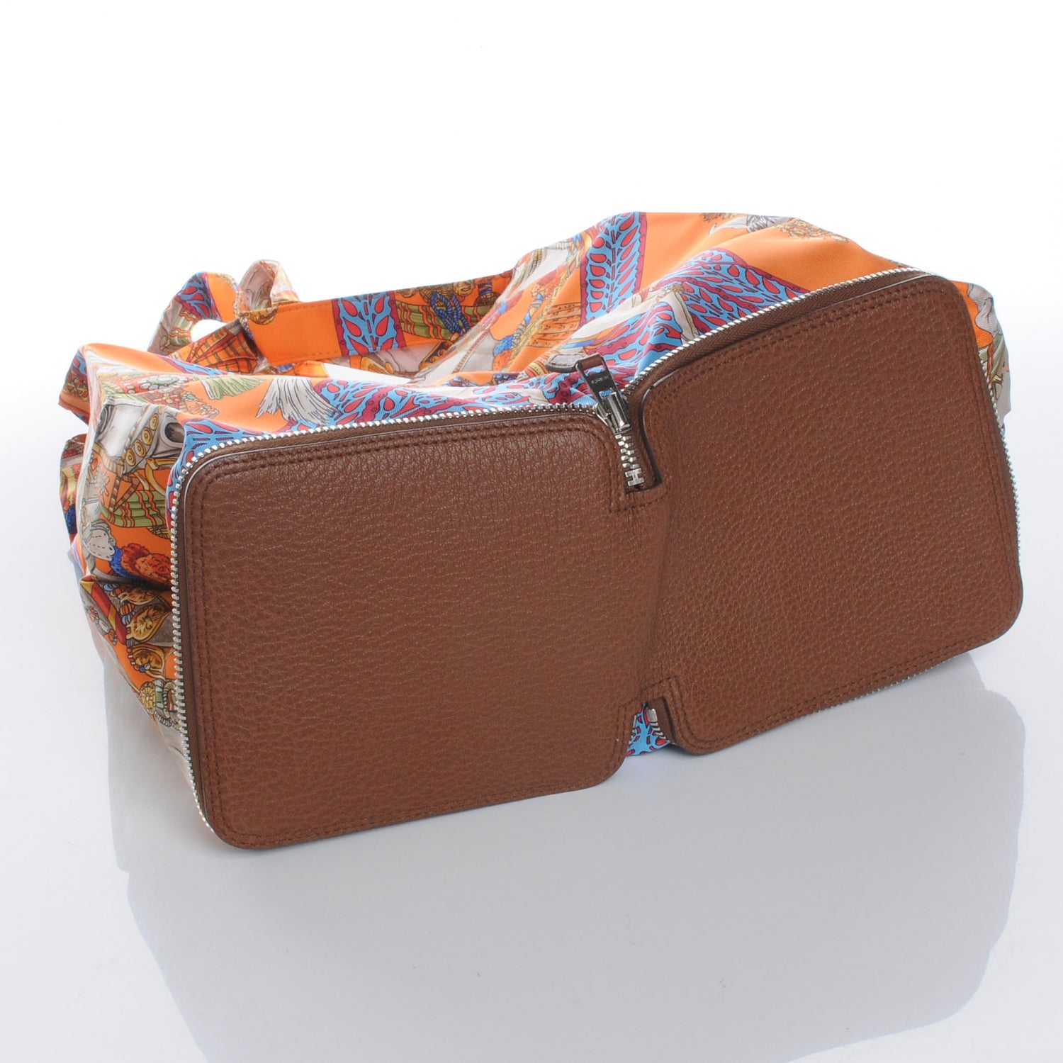 Hermes Silky Pop La Danse du Cheval Marwari Shopper Tote 8 of 10