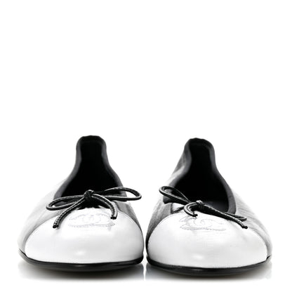 Chanel Crumpled Shiny Lambskin Cap Toe CC Ballerina Flats 39 Black White 3 of 9