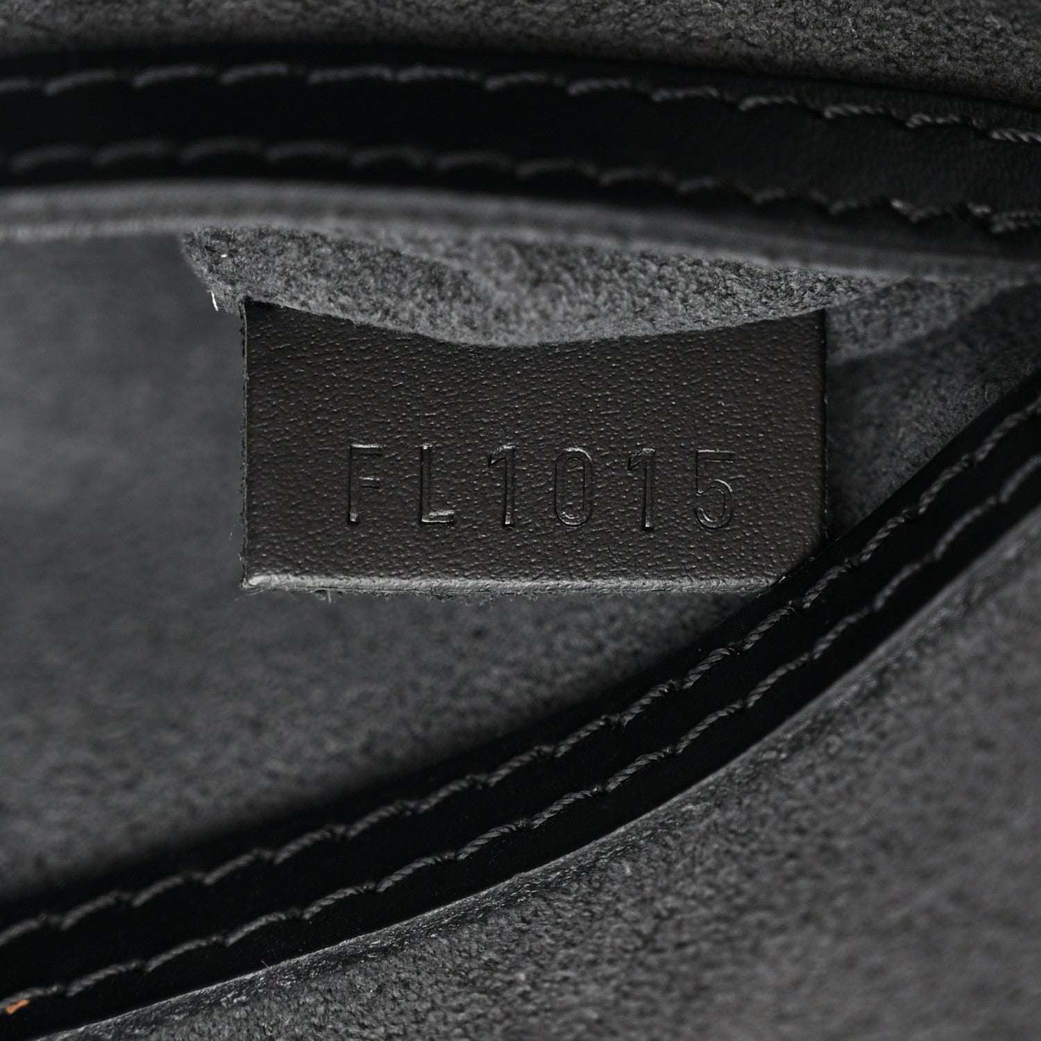 Louis Vuitton Epi Alma PM Black 7 of 10