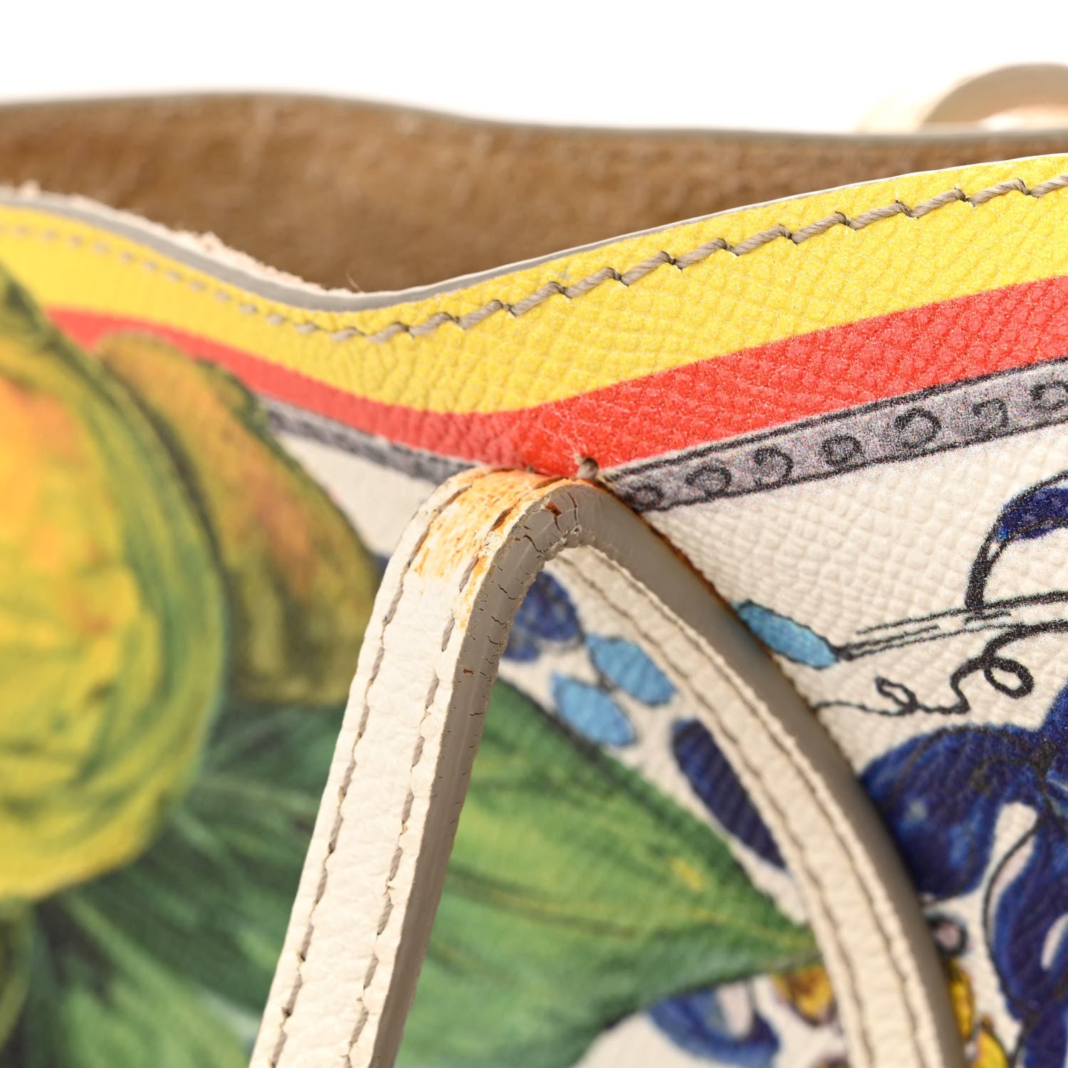 Dolce & Gabbana Dauphine Printed Escape Portofino Tote White Multicolor 18 of 19