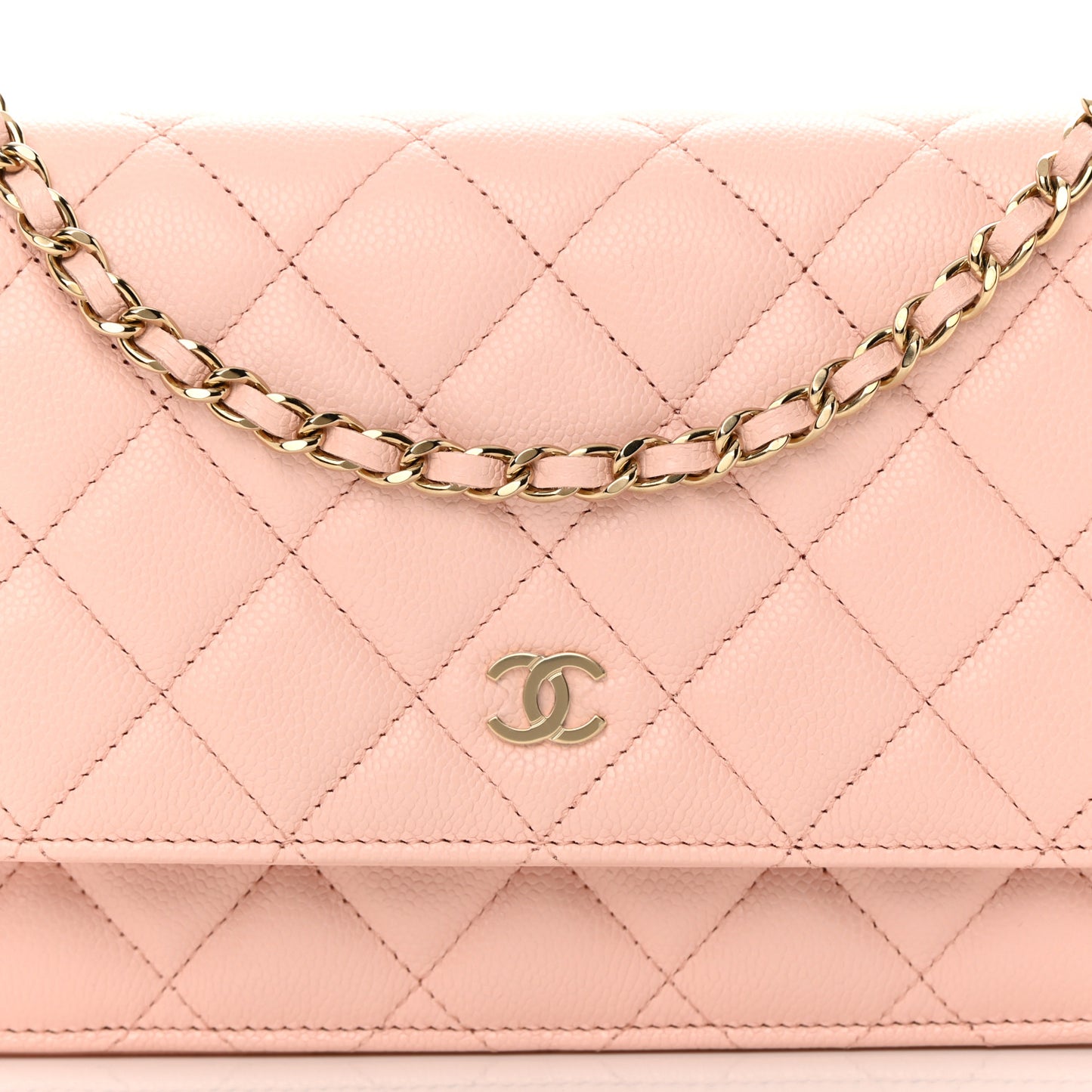 Caviar Quilted Wallet on Chain WOC Light Pink