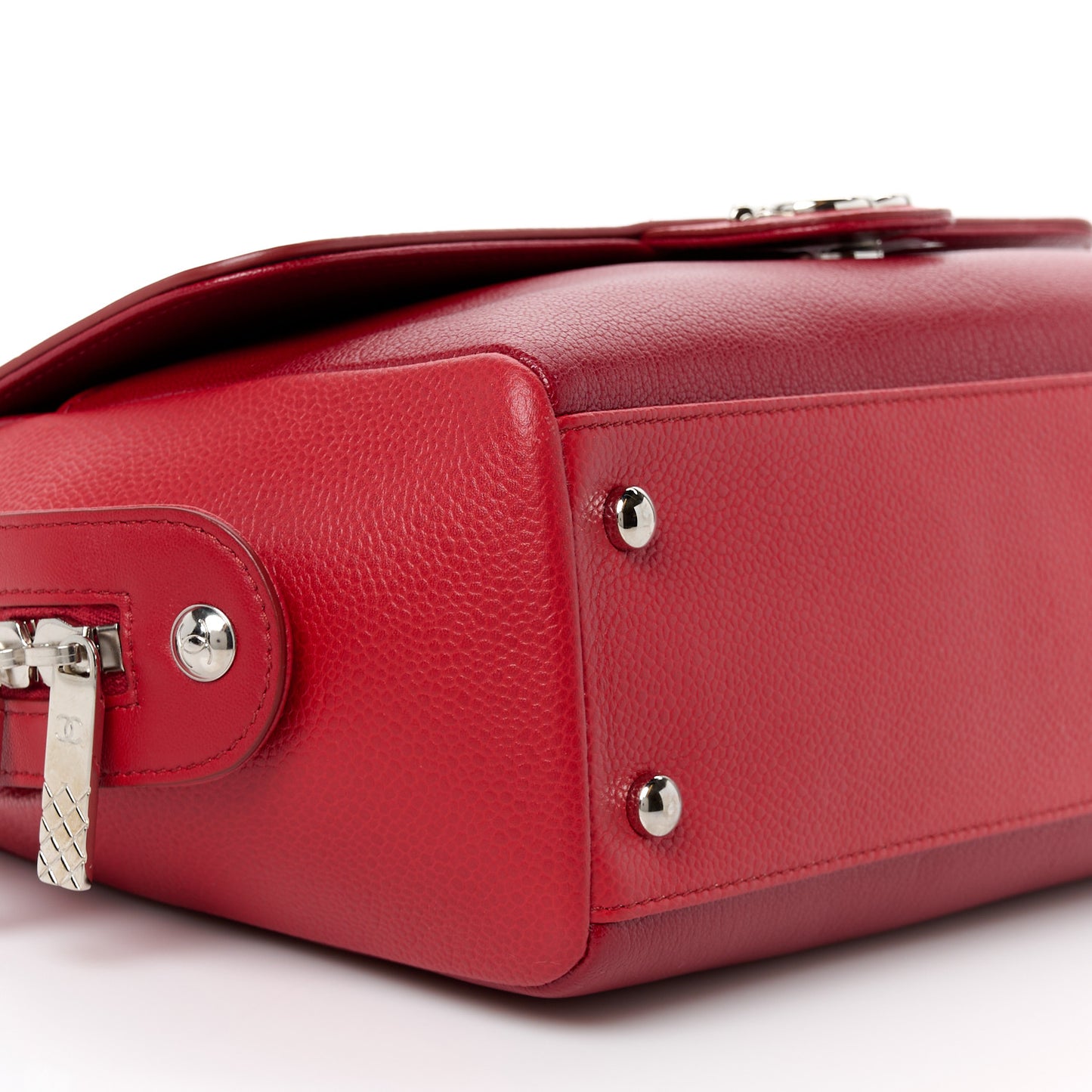 Goatskin Quilted Magnetic Camera Case Red Red