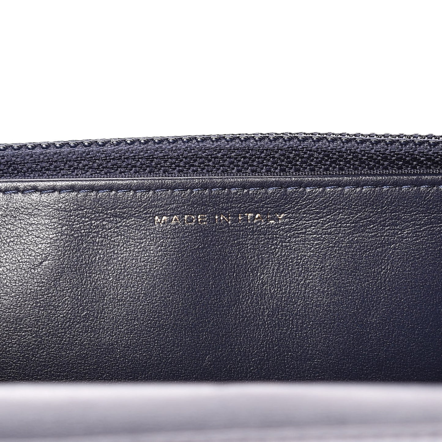 Caviar Quilted Boy Wallet On Chain WOC Navy