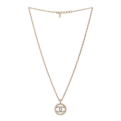 Chanel Pearl CC Round Pendant Necklace Gold 3 of 6