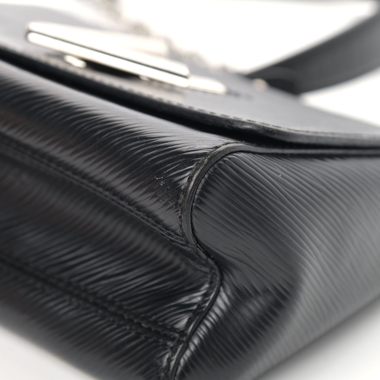 Epi Twist Shoulder Bag PM Black