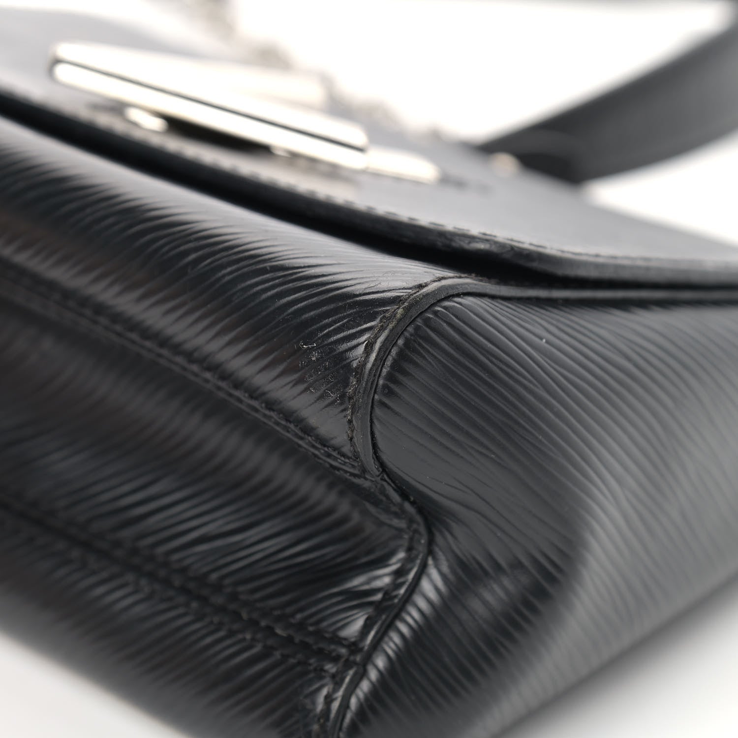 Louis Vuitton Epi Twist Shoulder Bag PM Black 8 of 21