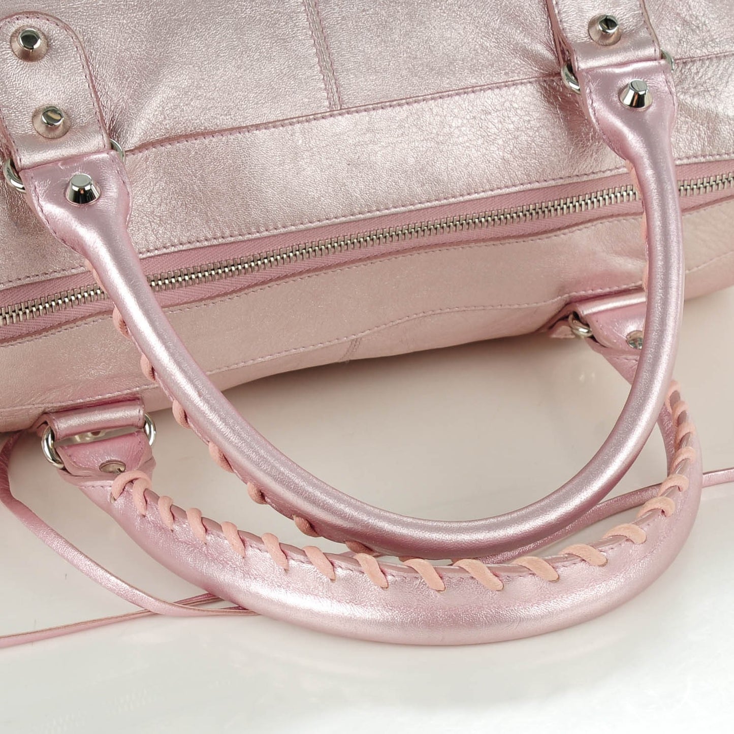 Metallic Agneau Classic Hardware Work Sparkle Pale Rose