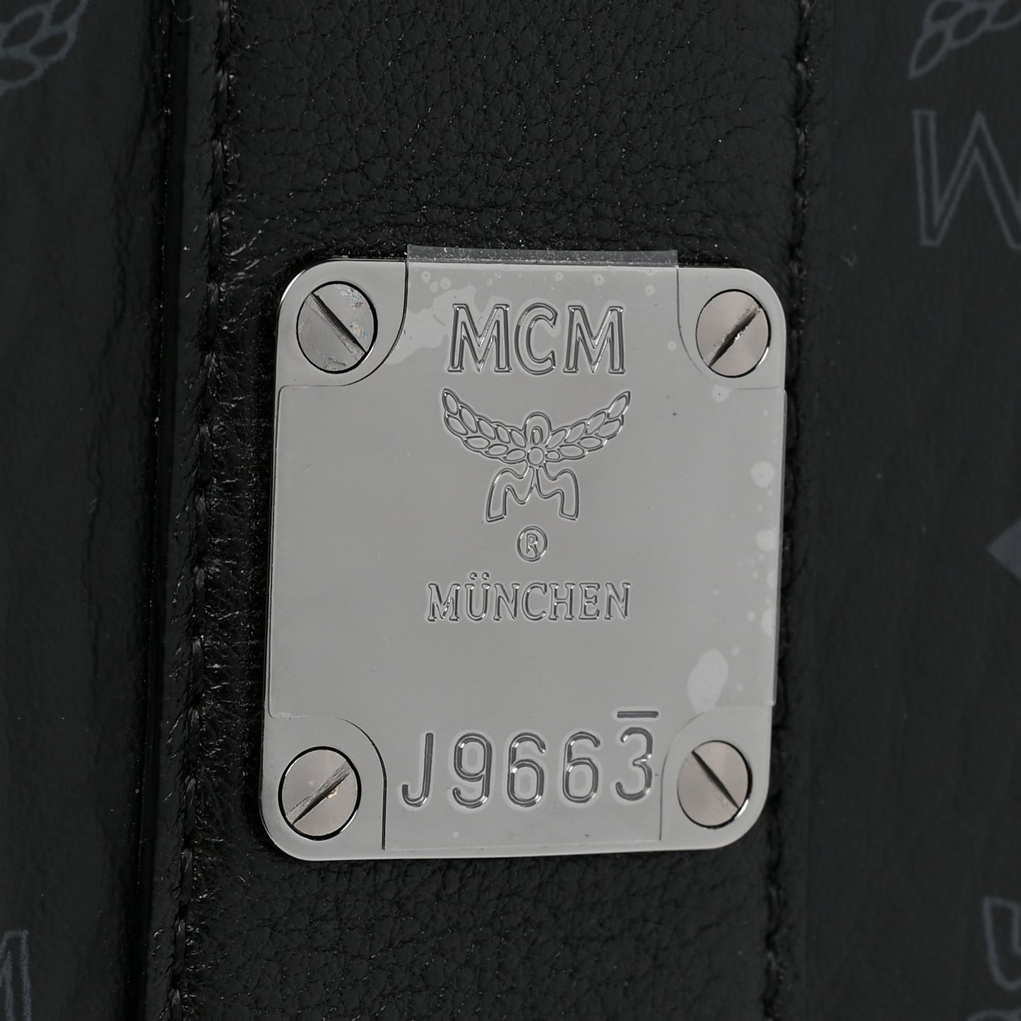 Visetos Medium Liz Reversible Shopper Tote Black