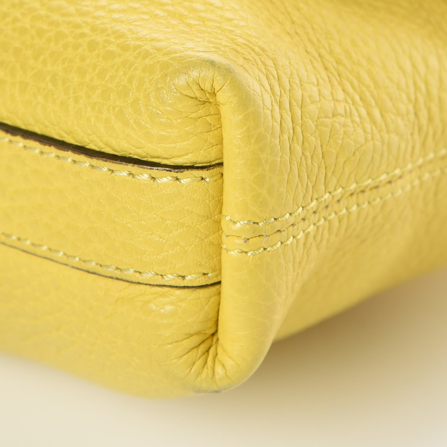 Alexander McQueen Grainy Calfskin Padlock Skull Clutch Yellow 9 of 9