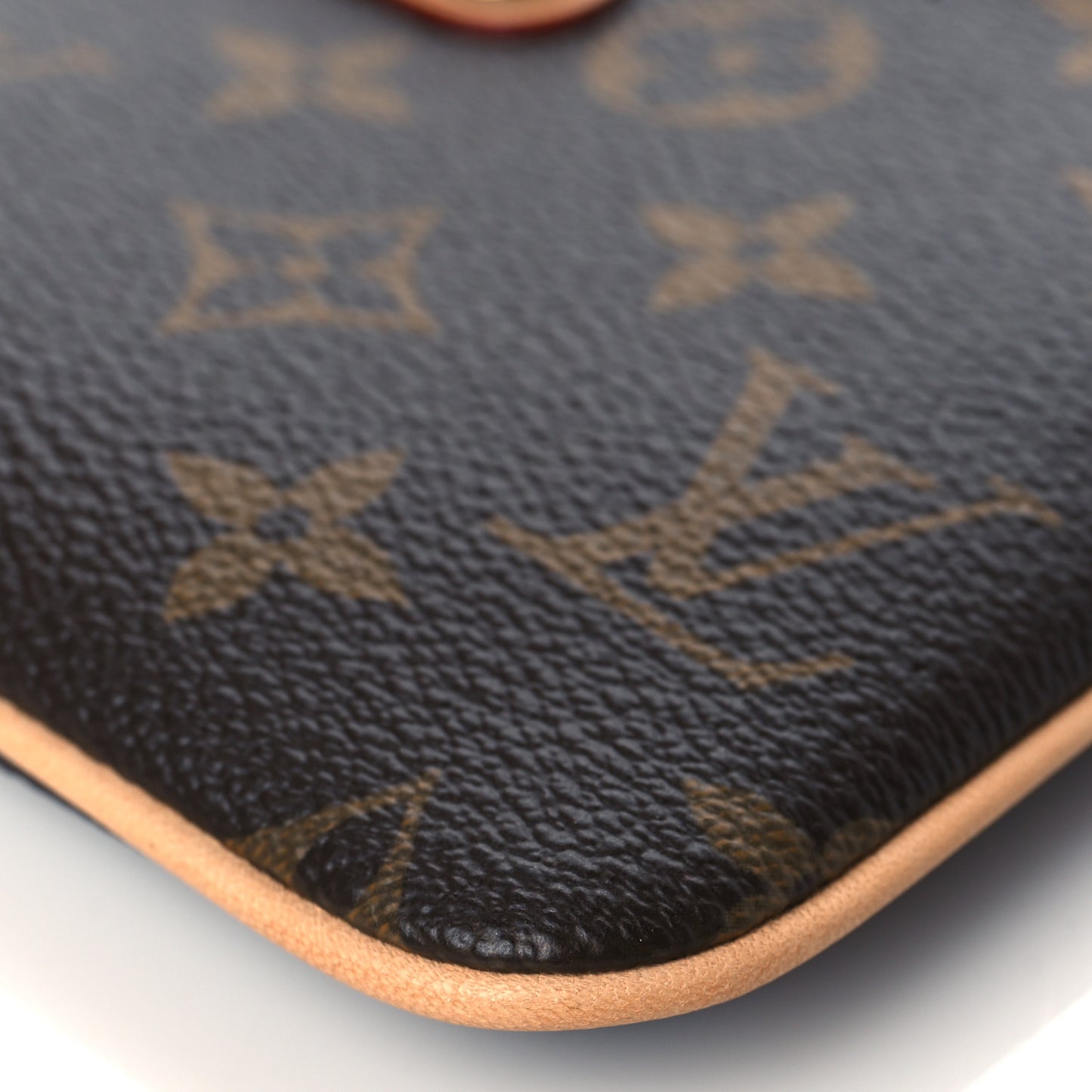 Monogram Pochette Milla MM