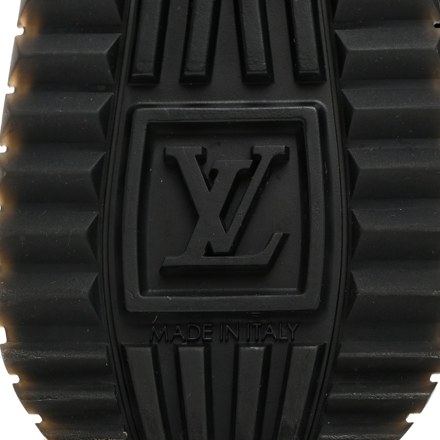 Suede Monogram Run Away Sneakers 36.5 Black