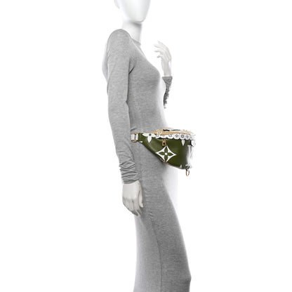 Louis Vuitton Monogram Giant Bumbag Kaki Beige 2 of 11