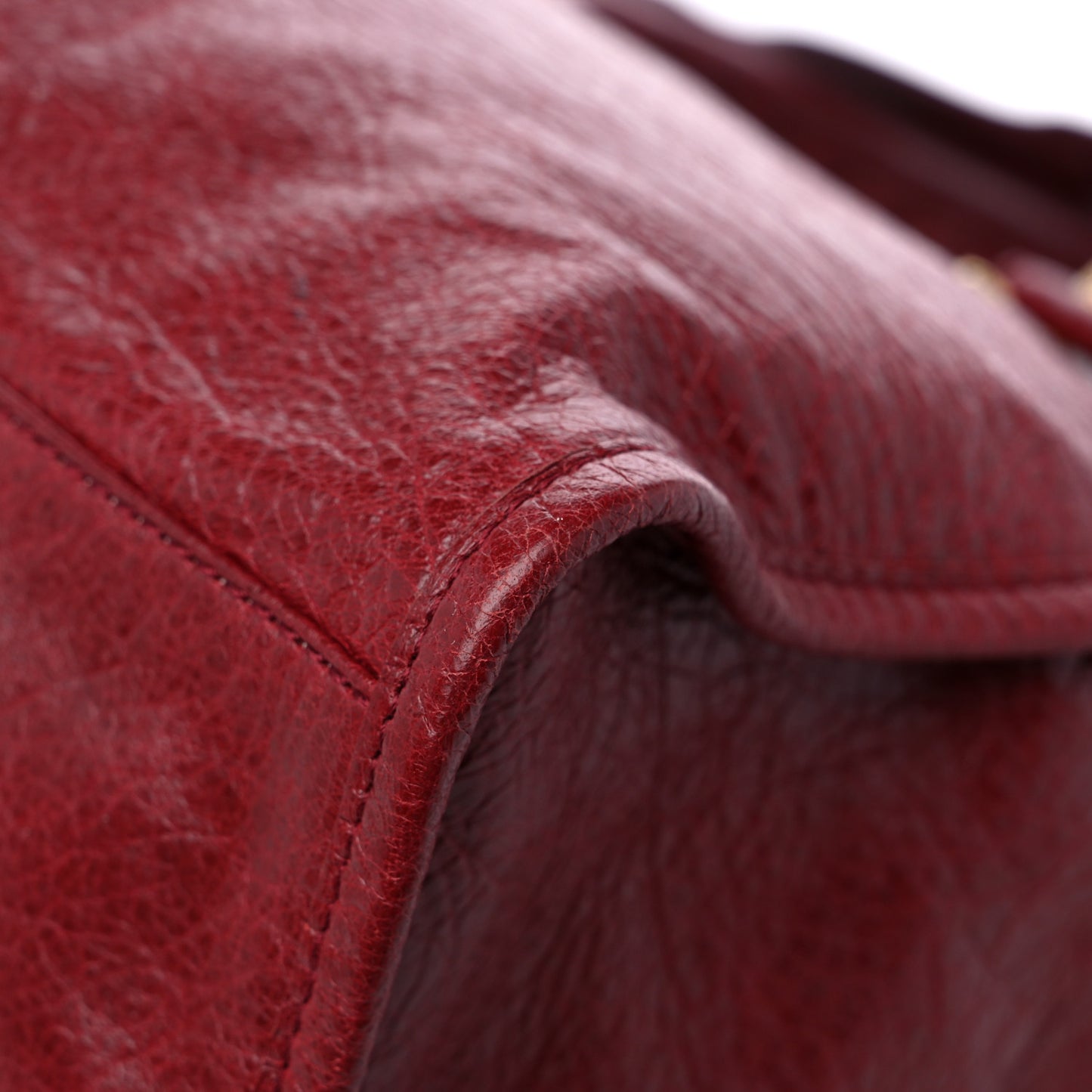 Agneau Giant 12 Gold Hardware City Rouge Cerise