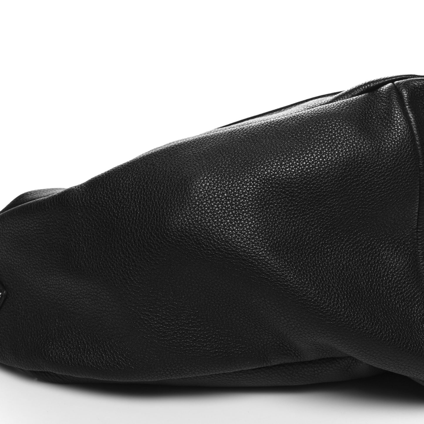 Vitello Daino Triangle Shoulder Bag Black
