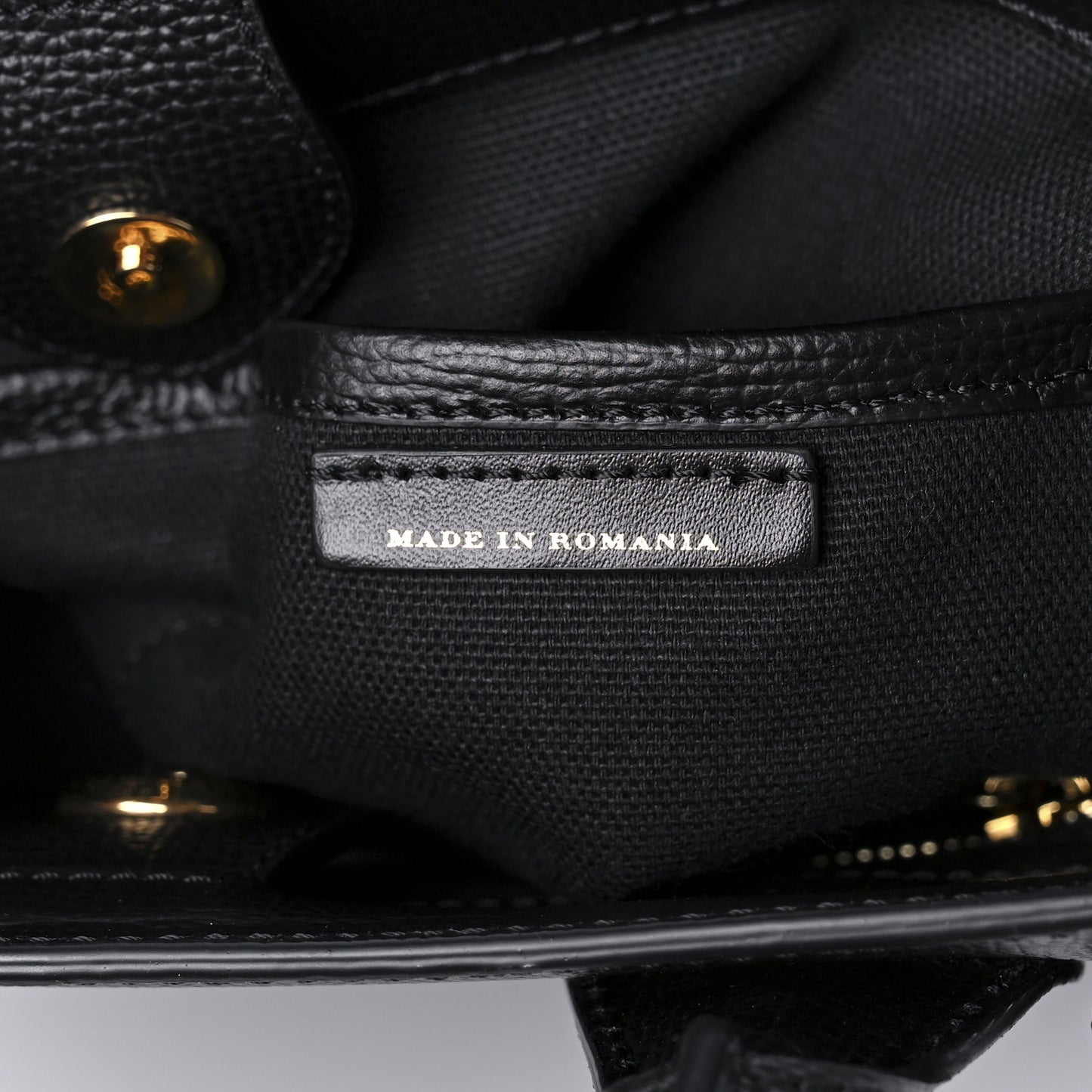 Grainy Calfskin House Check Small Banner Tote Black