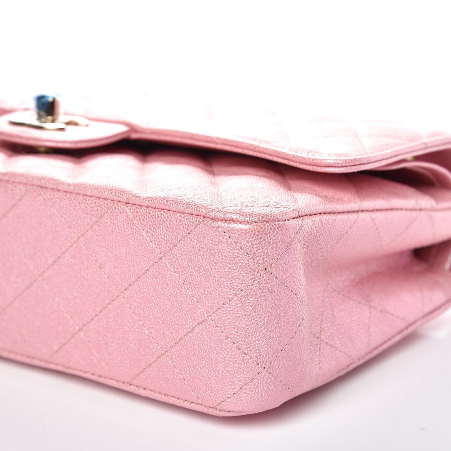Iridescent Caviar Quilted Medium Double Flap Rose Pink