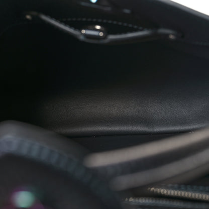 Louis Vuitton Taurillon Capucines BB Scarabeo Iridescent Black 5 of 9