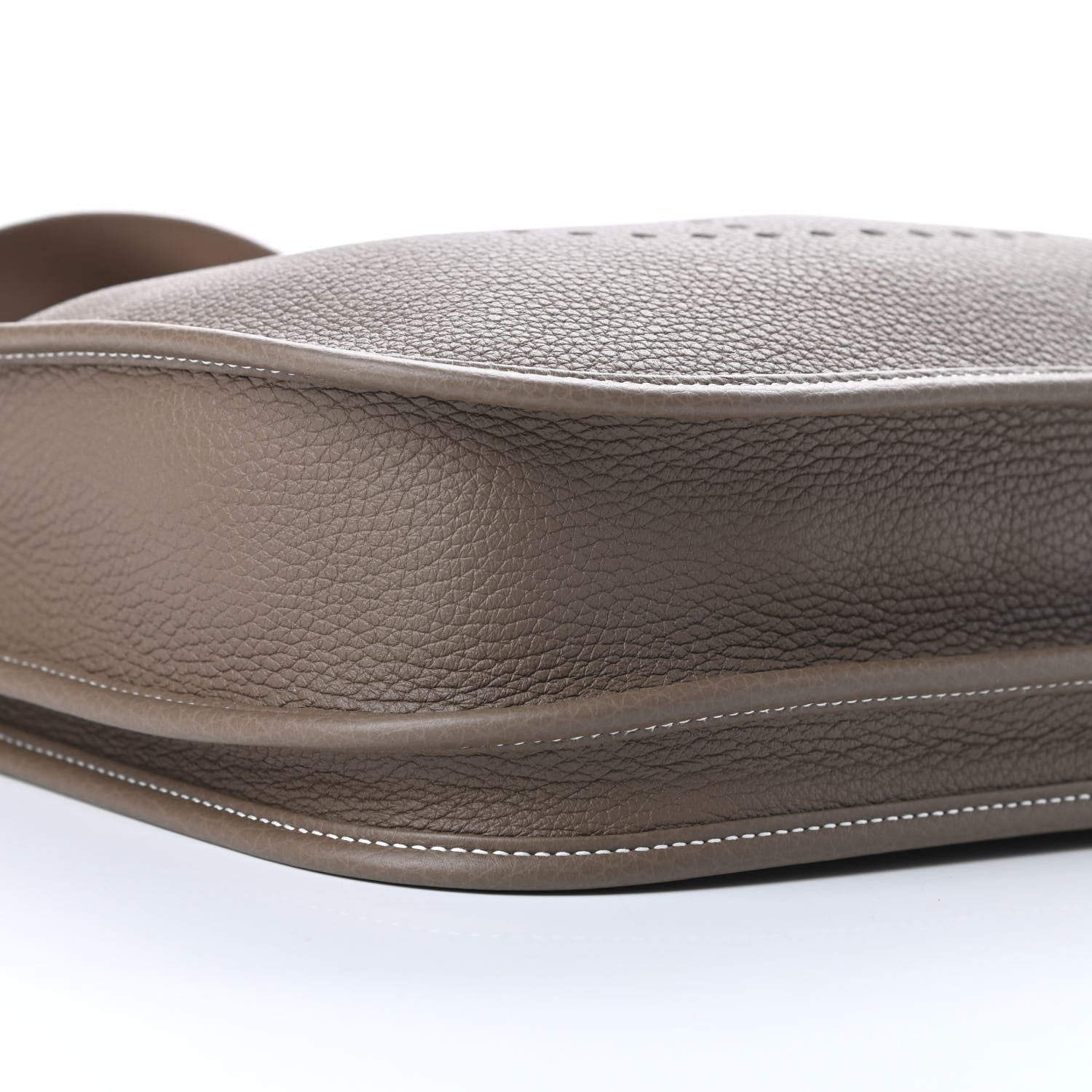 Hermes Taurillon Clemence Evelyne III PM Etoupe 9 of 11