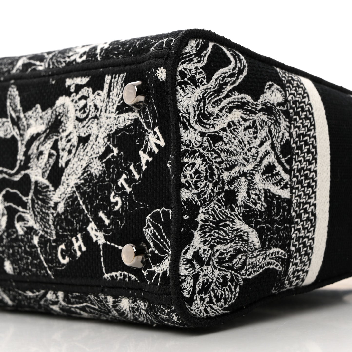 Canvas Embroidered Zodiac Toile De Jouy Medium Lady D-Lite Black