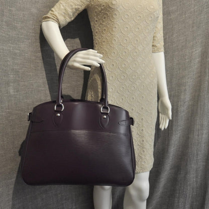 Louis Vuitton Epi Passy GM Cassis 2 of 8