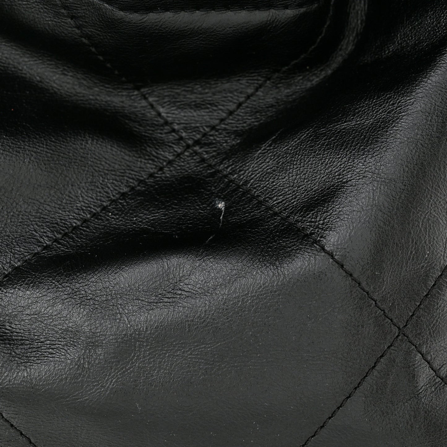 Shiny Calfskin Quilted Small Chanel 22 Black
