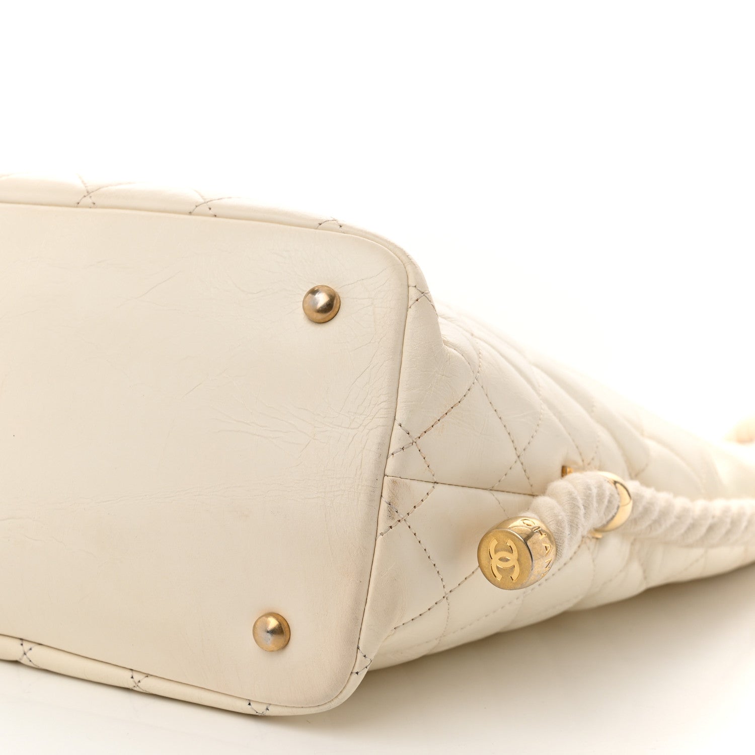 Chanel Crumpled Calfskin En Vogue Rope Hobo Bag White 10 of 11