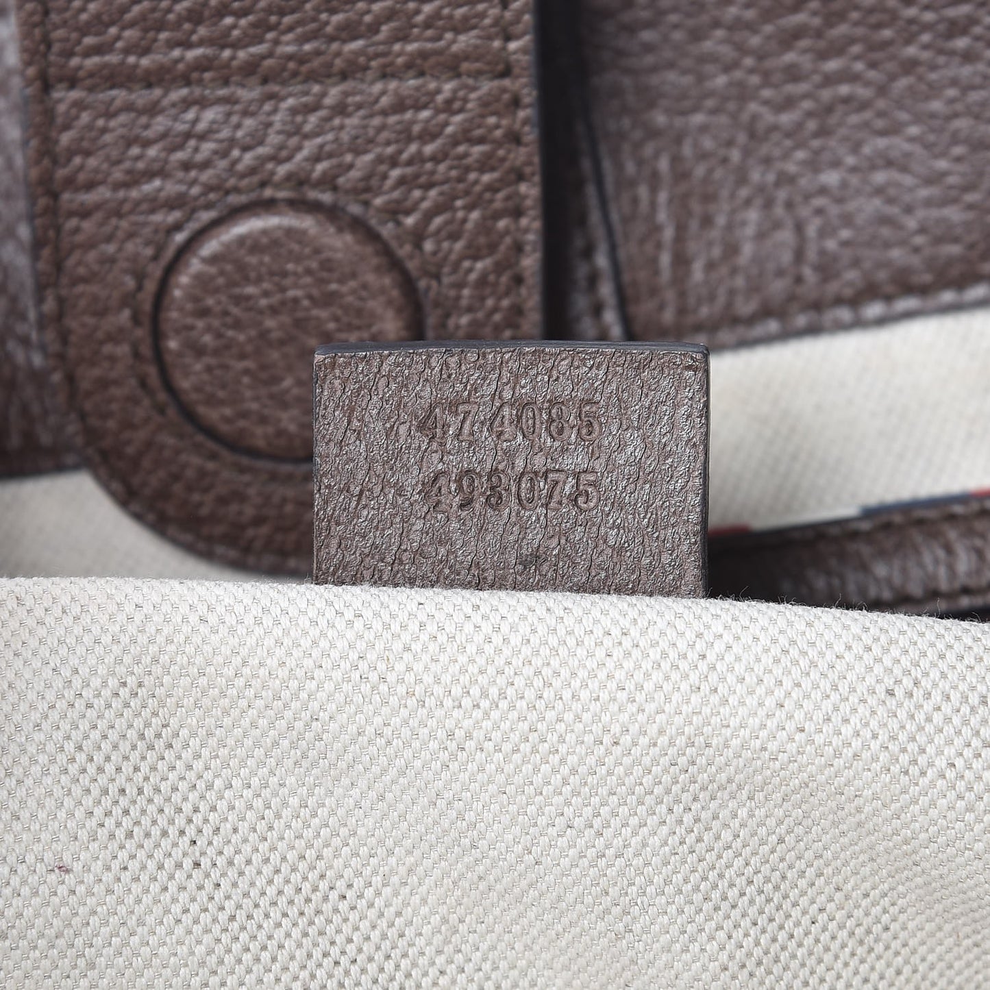 Soft GG Supreme Monogram Courrier Medium Crossbody Tote Beige New Acero