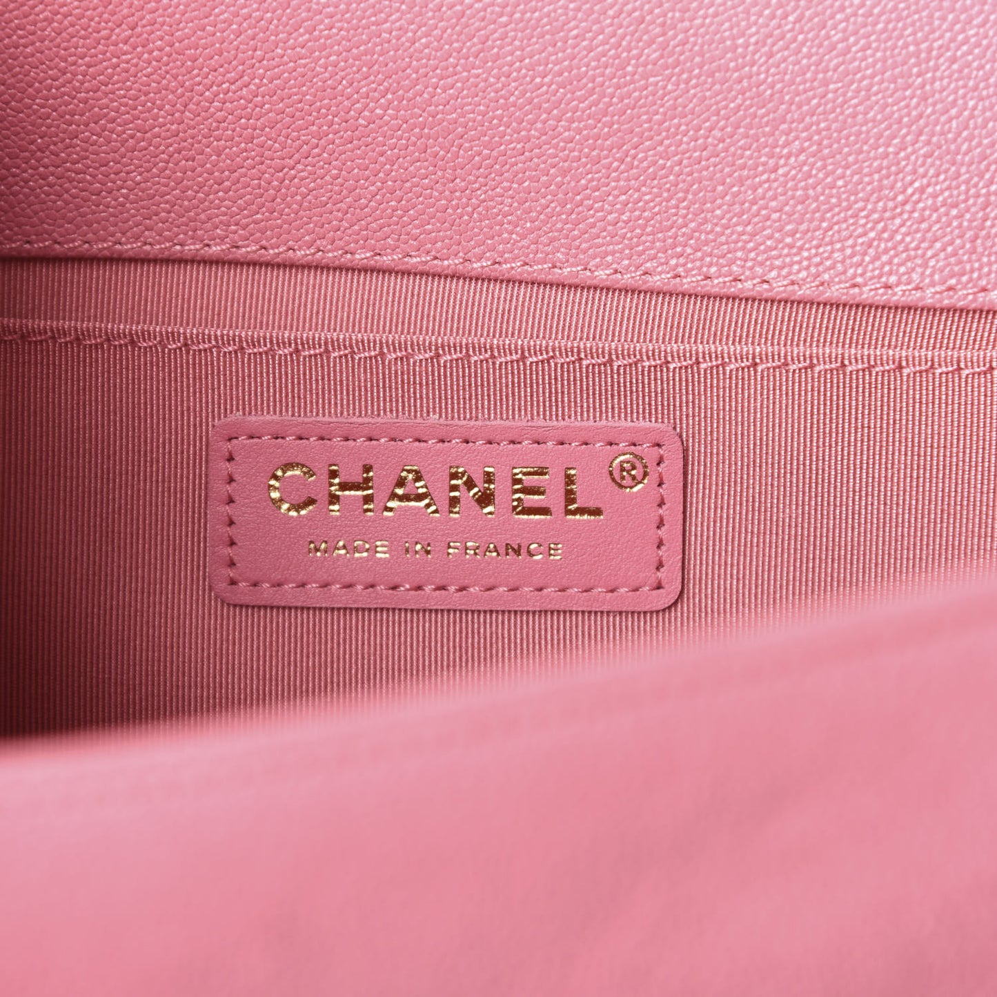 Caviar Chevron Quilted Medium Boy Flap Pink