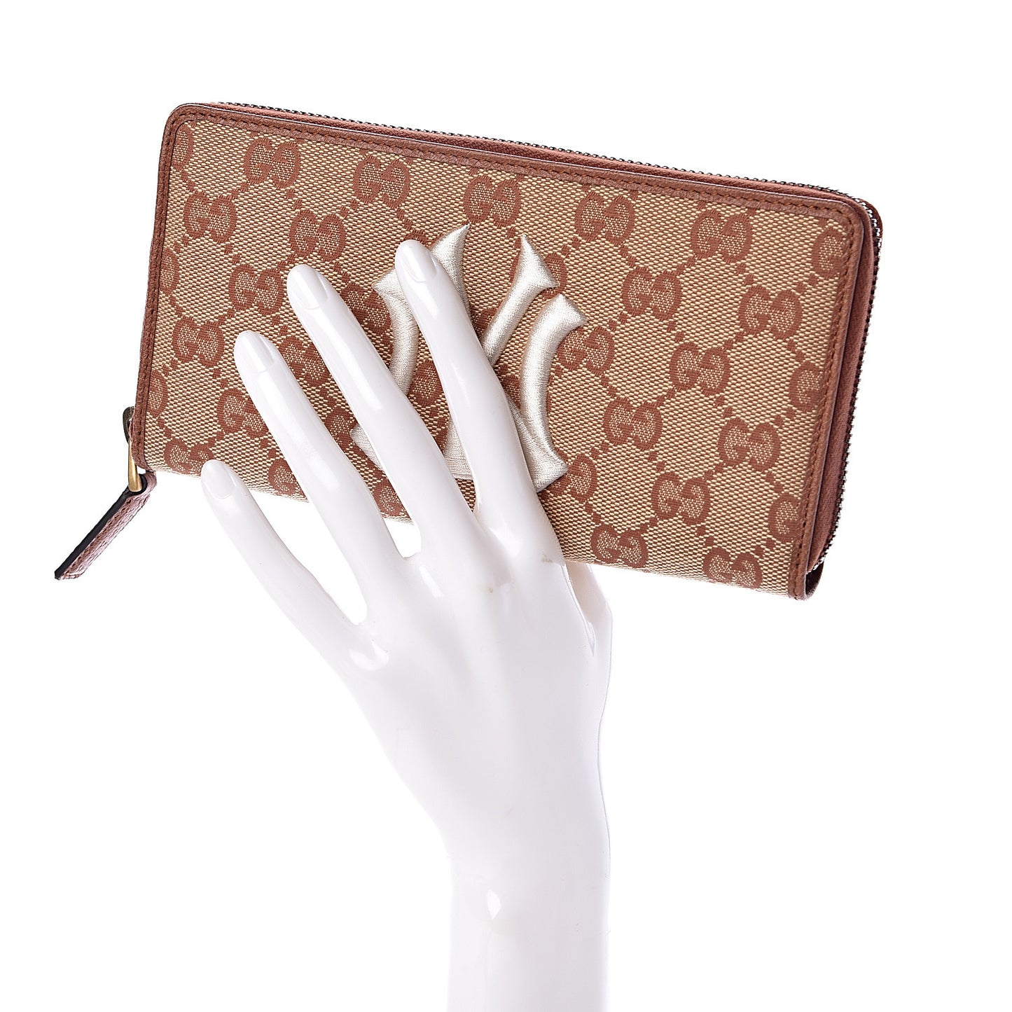 X MLB GG Monogram NY Yankees Zip Around Wallet Beige Ruggine Ivory