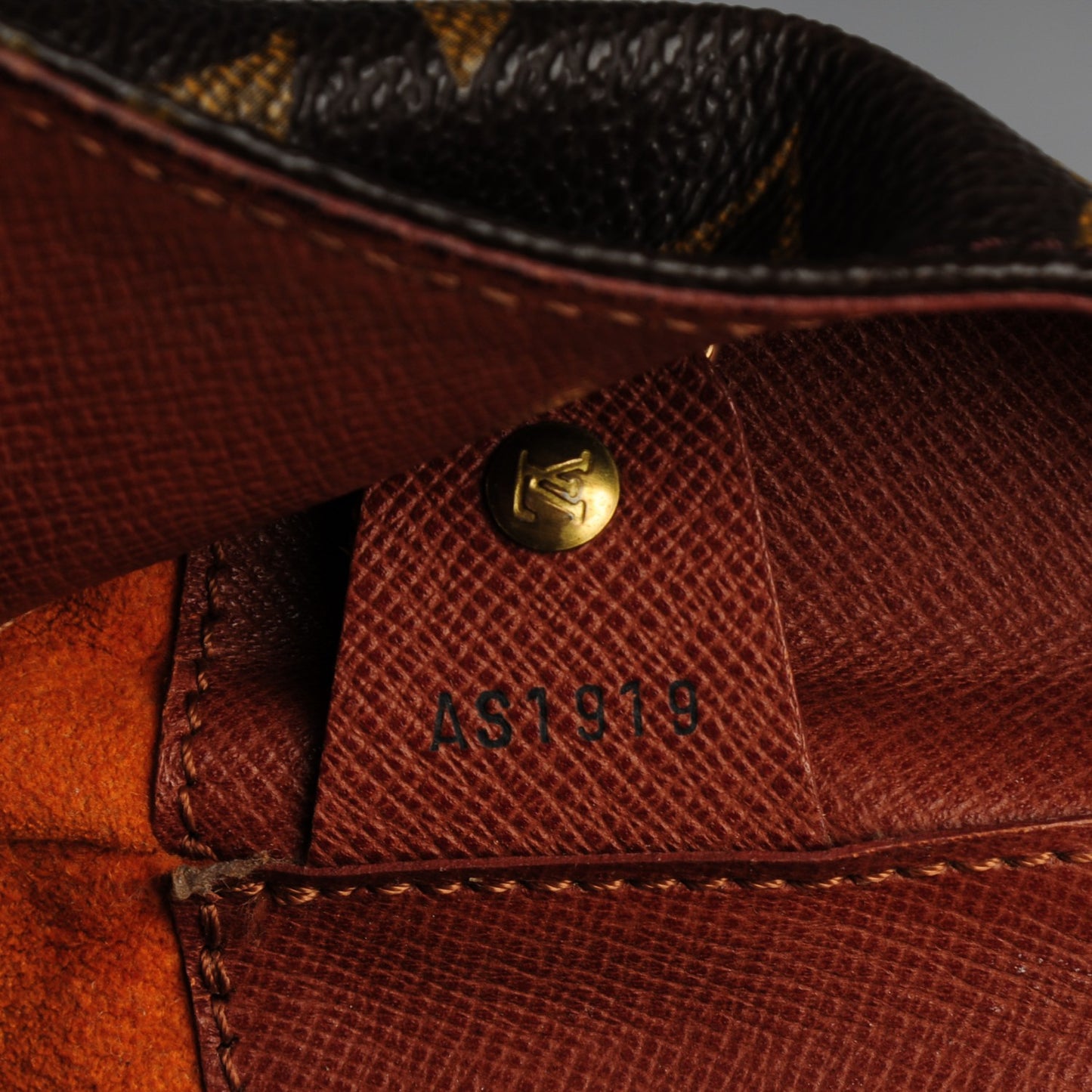 Monogram Musette GM