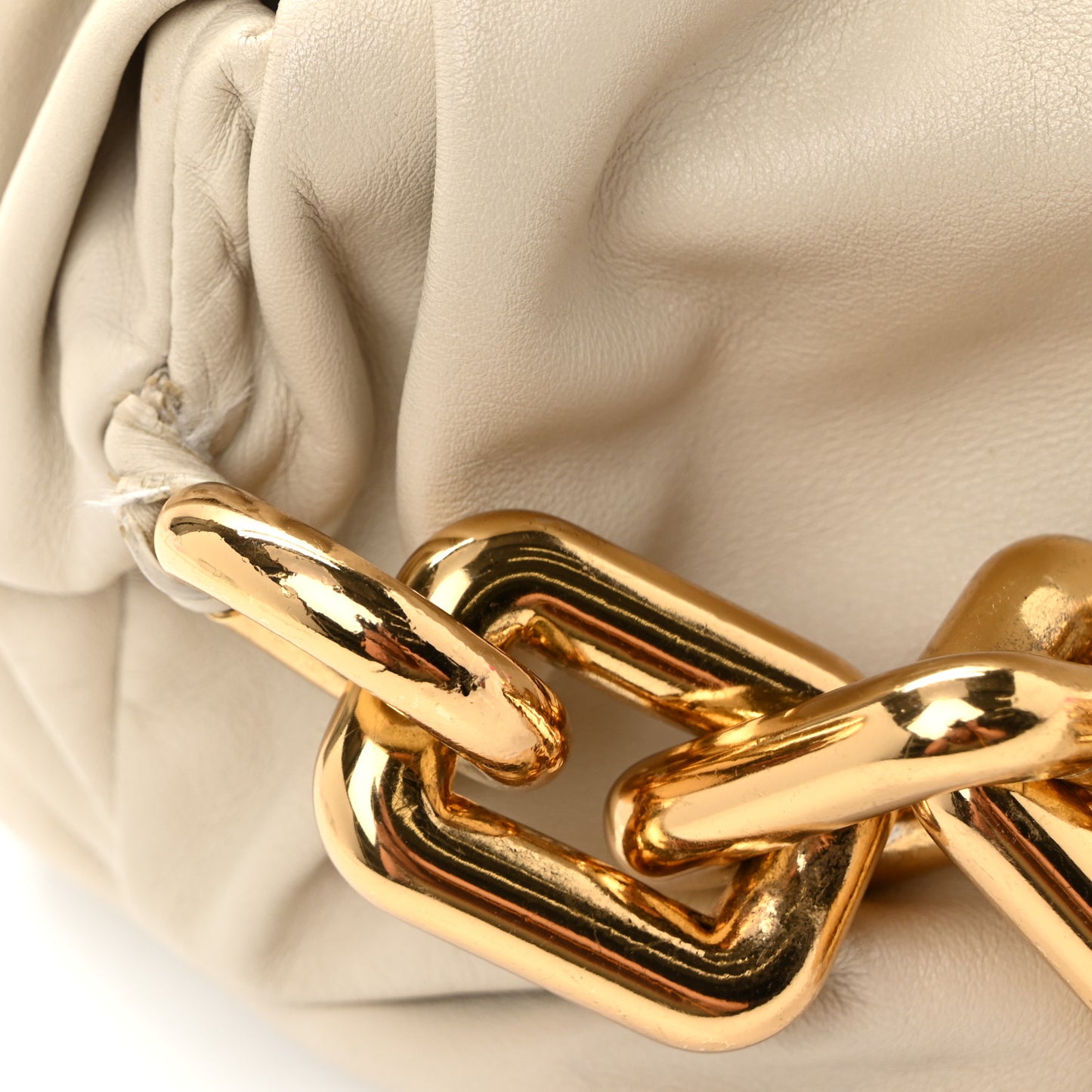 Calfskin The Pouch Chain Plaster