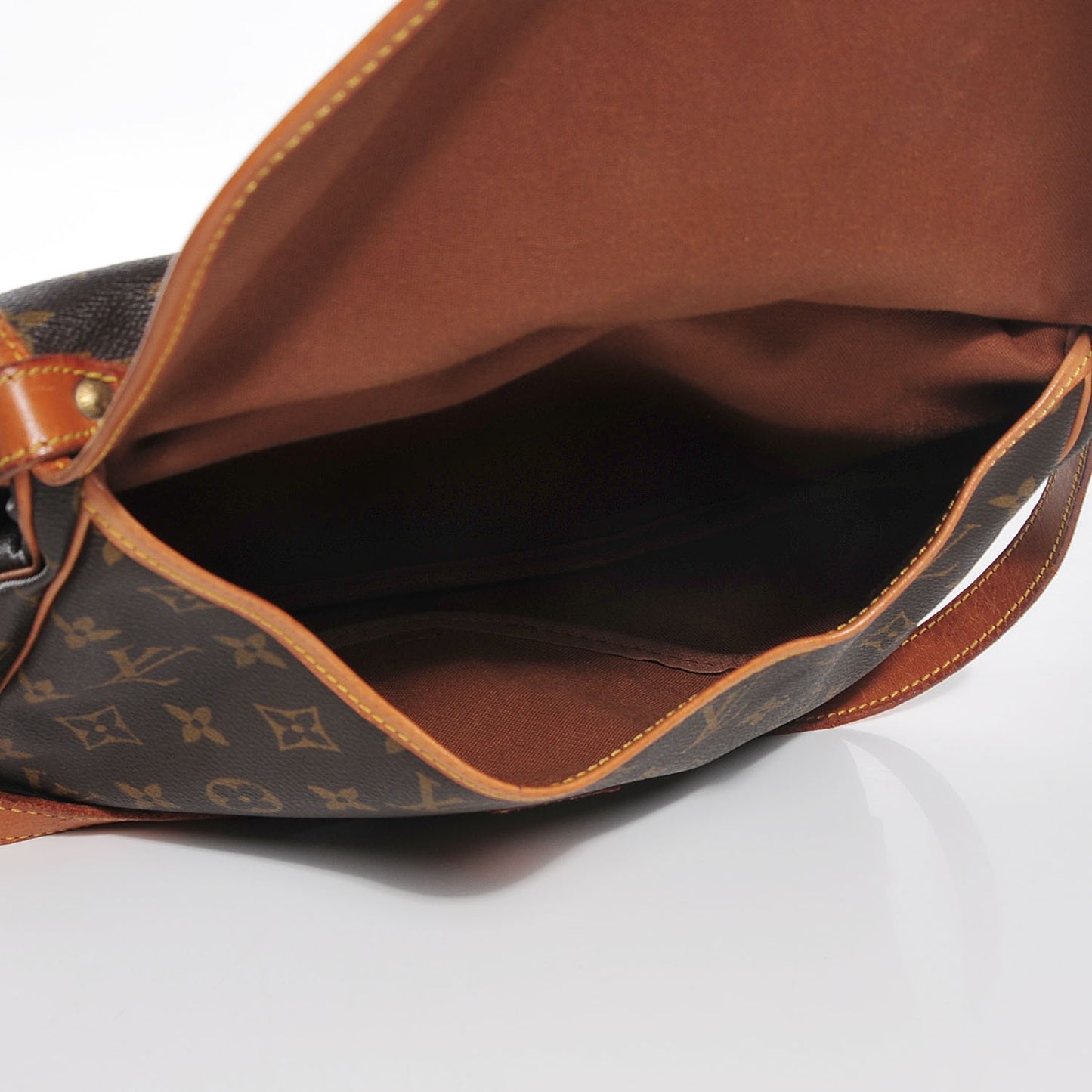 Monogram Saumur 30
