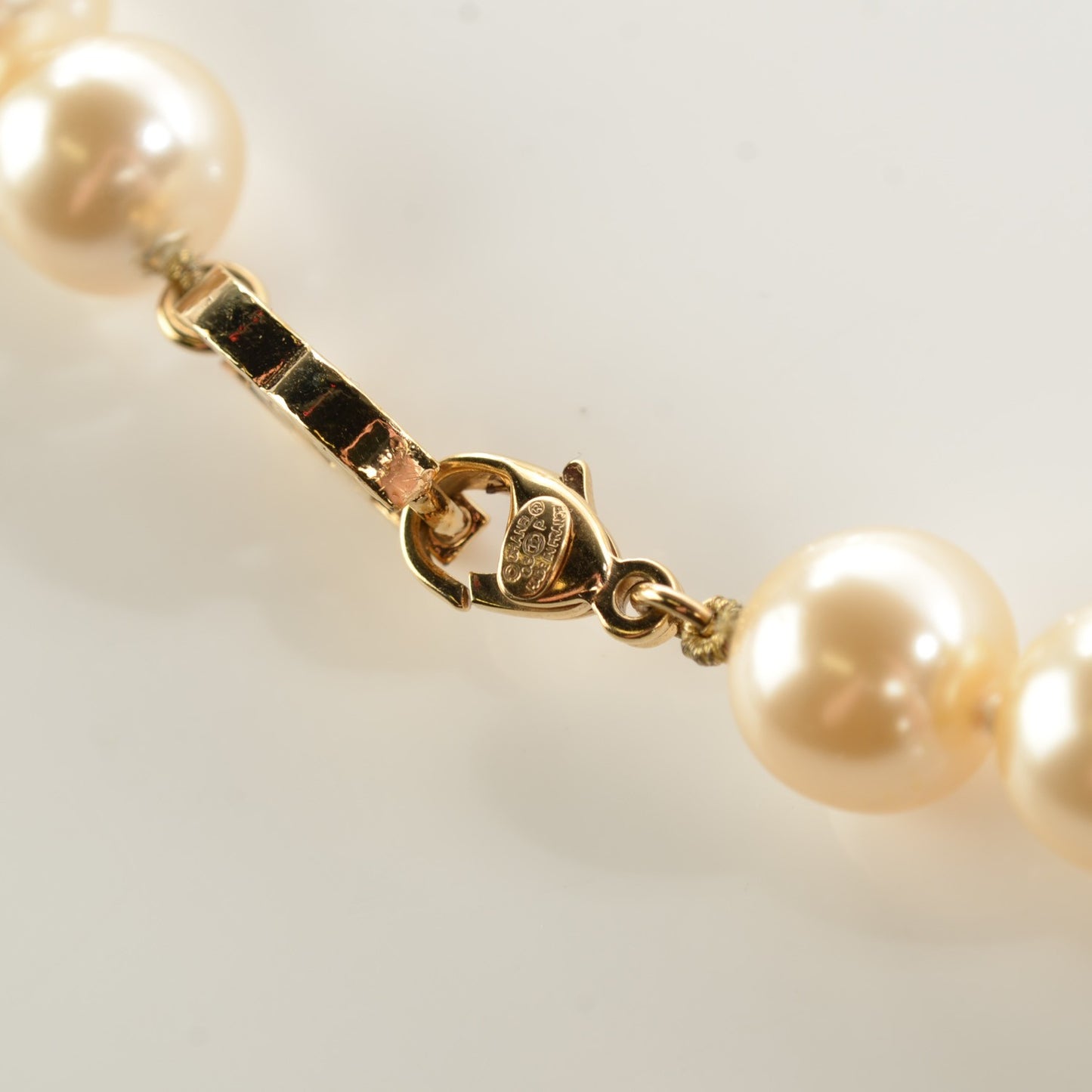 Pearl CC Long Necklace Gold