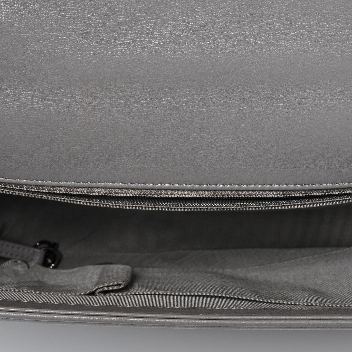 Calfskin Ombre Quilted Large Boy Flap Grey Beige